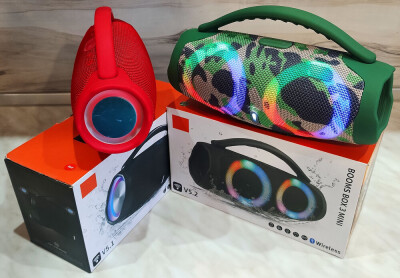 Booms Box 3 Mini: Преносима Bluetooth Колонка с LED RGB Осветление