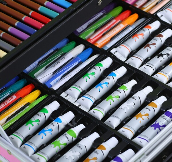 Творчески комплект за рисуване -  Детски комплект за рисуване в куфарче