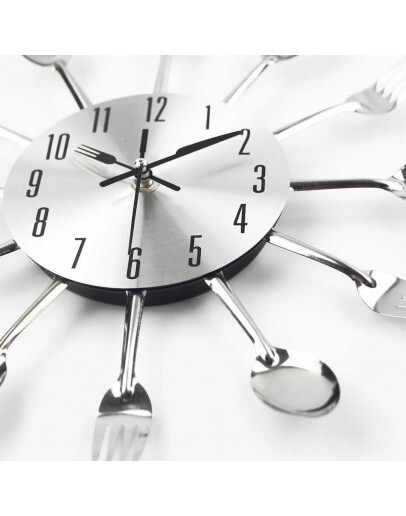 СТЕНЕН ЧАСОВНИК С ВИЛИЦИ И ЛЪЖИЦИ