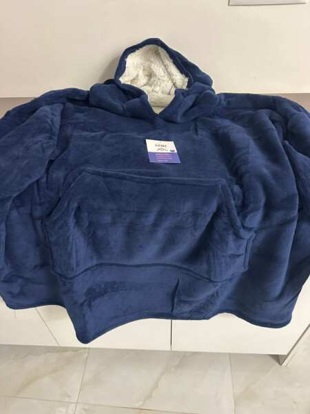 Дебело зимно одеяло с ръкави и качулка TOP QUALITY HOME SWEET