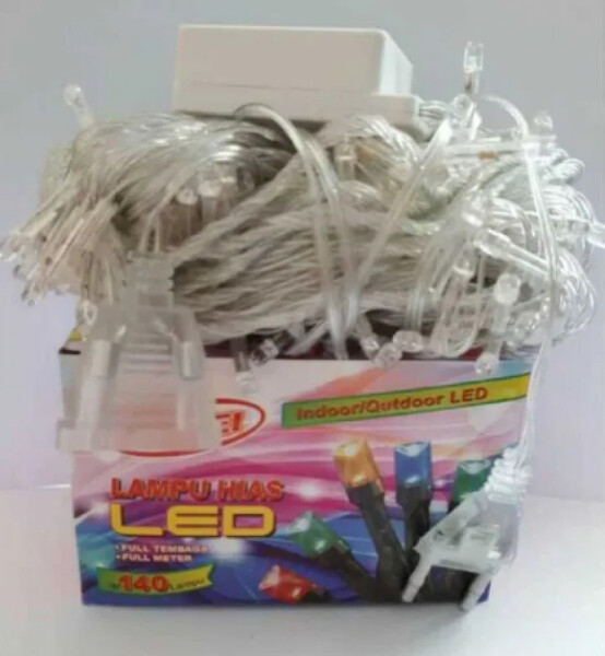 LED коледни лампички,5 метра,140 броя