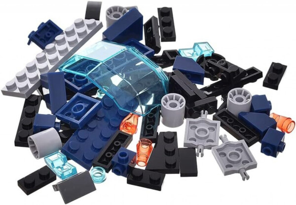 Конструктор "Tech Police vs Star Pirate" 5 броя фигурки – 623 части, 6+