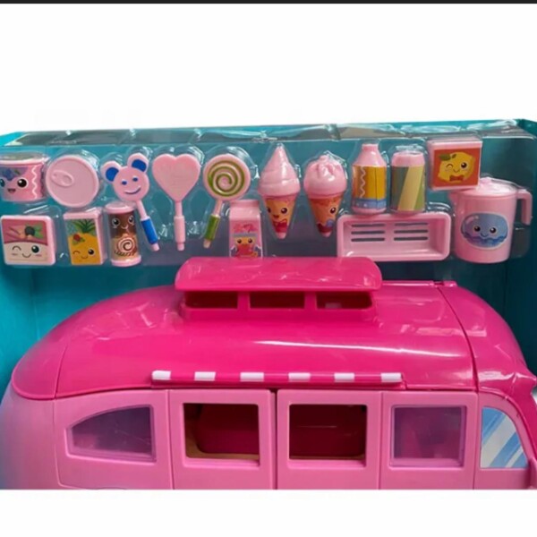 КАМИОН ЗА СЛАДОЛЕД С КУКЛА